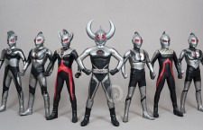 昂藏 60 厘米超合膠 Ultraman，邱福龍親繪Ultraman